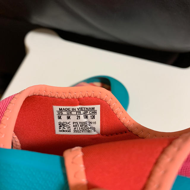 adidas(アディダス)のながい様用★13㌢★アディダスadidas★ベビーサンダル キッズ/ベビー/マタニティのベビー靴/シューズ(~14cm)(サンダル)の商品写真