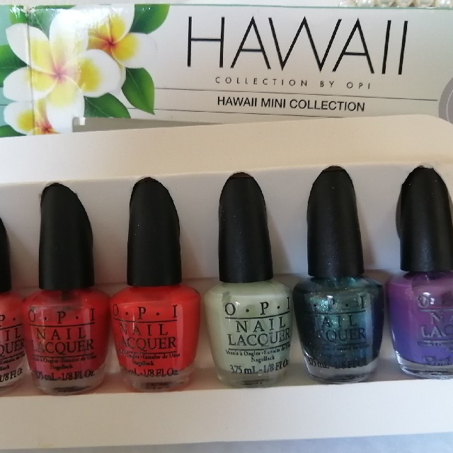 OPI(オーピーアイ)のＯＰＩ　ネイルラッカー　ハワイコレクション　ハワイ限定　ミニネイル 全6色 コスメ/美容のネイル(マニキュア)の商品写真