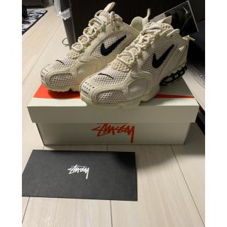 ステューシー(STUSSY)のSTUSSY /NIKEAIRZOOMSPIRIDONCAGE 2 FOSSIL(スニーカー)