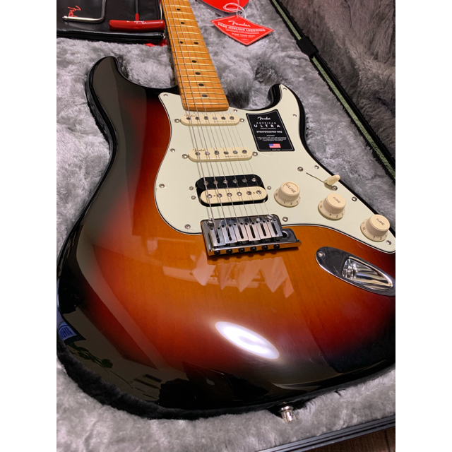 激安超安値 Fender - Fender USA American ultraストラトキャスターHSS エレキギター