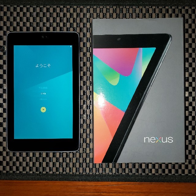 NEXUS7(ネクサス7)の【ジャンク】−お値下げ可能−Nexus7 2012本体（付属品無し） スマホ/家電/カメラのPC/タブレット(タブレット)の商品写真