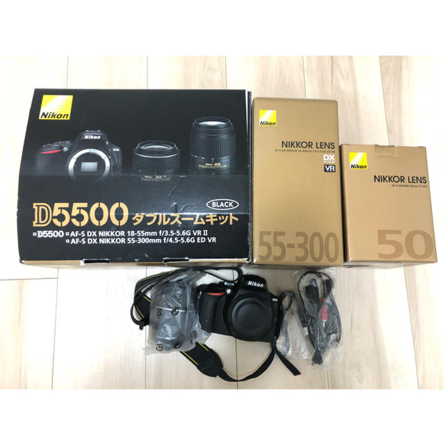 Nikon デジタル一眼レフカメラ D5500 ダブルズームキット(単焦点付き