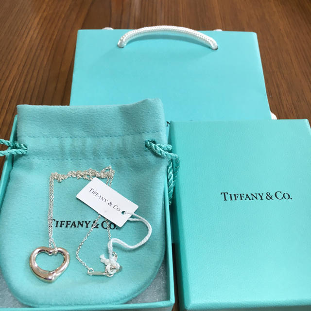 Tiffany & Co.(ティファニー)のティファニー ネックレス オープンハート 未使用 レディースのアクセサリー(ネックレス)の商品写真