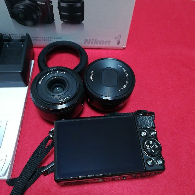 ニコン J5 ミラーレス一眼 ニコン1 単焦点レンズ 18.5mm f/1.8 ニコン J5 ミラーレス一眼 ニコン1 単焦点レンズ 18.5mm f/1.8
