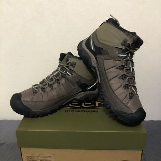 キーン(KEEN)のKEEN TARGHEE EXP MID WP 28cm(登山用品)