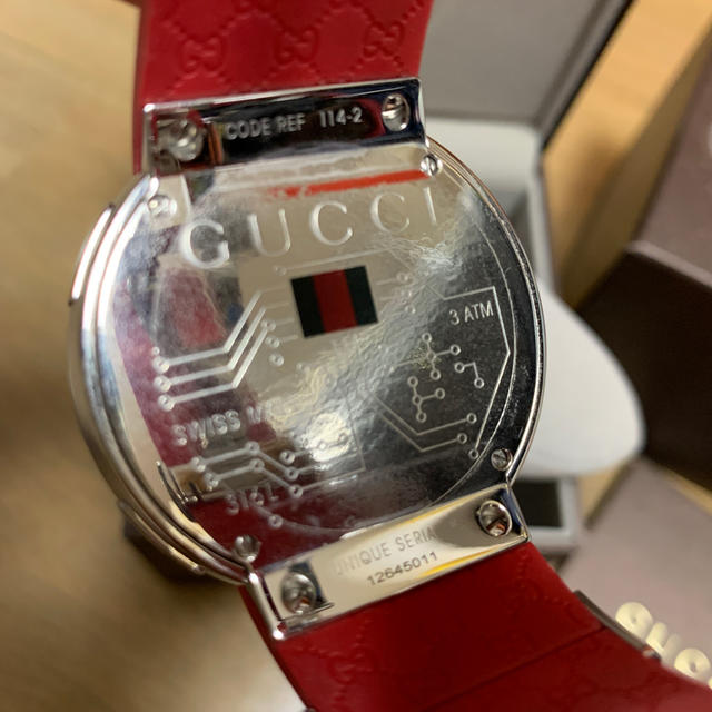 Gucci(グッチ)のI-GUCCI 腕時計 レッド レディースのファッション小物(腕時計)の商品写真