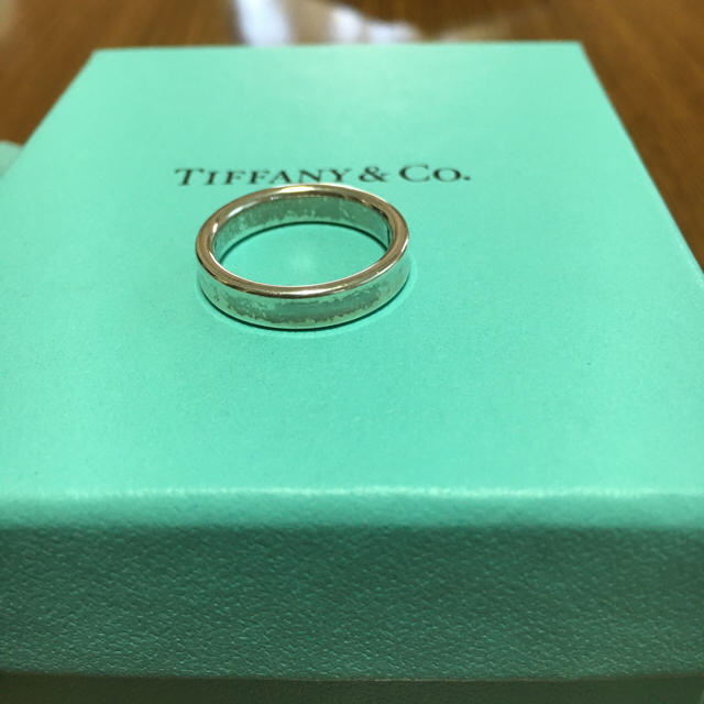 Tiffany & Co.(ティファニー)のティファニー ナローリング 10号 レディースのアクセサリー(リング(指輪))の商品写真