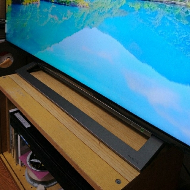 東芝(トウシバ)のTOSHIBA REGZA 55インチ 4K液晶テレビ 55M530X スマホ/家電/カメラのテレビ/映像機器(テレビ)の商品写真