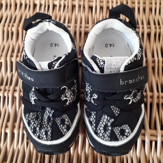 Branshes(ブランシェス)のbranshes 14㎝　レースデザインスニーカー👟 キッズ/ベビー/マタニティのベビー靴/シューズ(~14cm)(スニーカー)の商品写真