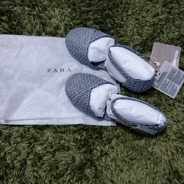 ZARA KIDS(ザラキッズ)の新品★size17㎝★ZARAサンダル キッズ/ベビー/マタニティのキッズ靴/シューズ(15cm~)(サンダル)の商品写真