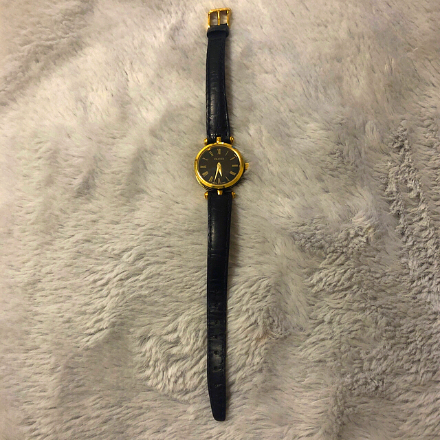 Gucci(グッチ)のオールドGUCCI 腕時計 レディースのファッション小物(腕時計)の商品写真