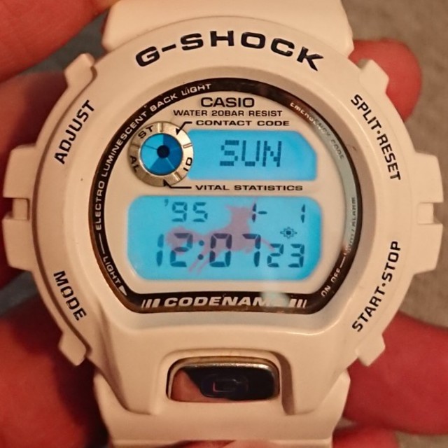 G-SHOCK(ジーショック)の【ユキまる様専用】【美品】G-SHOCK DW-6697 ラバコレ メンズの時計(腕時計(デジタル))の商品写真