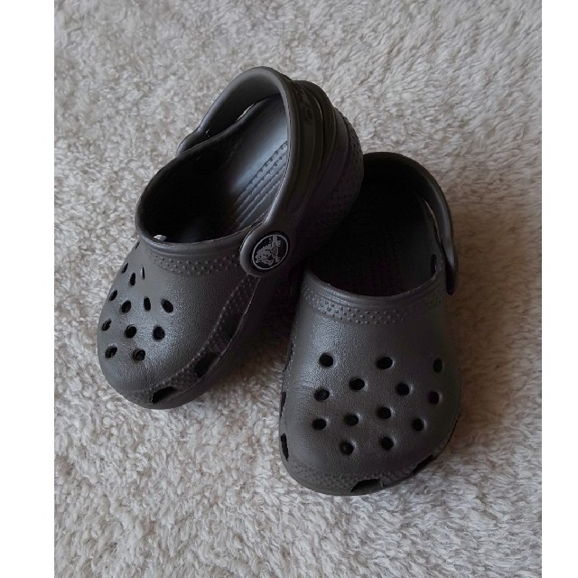 crocs(クロックス)のクロックス ベビー キッズ キッズ/ベビー/マタニティのベビー靴/シューズ(~14cm)(サンダル)の商品写真