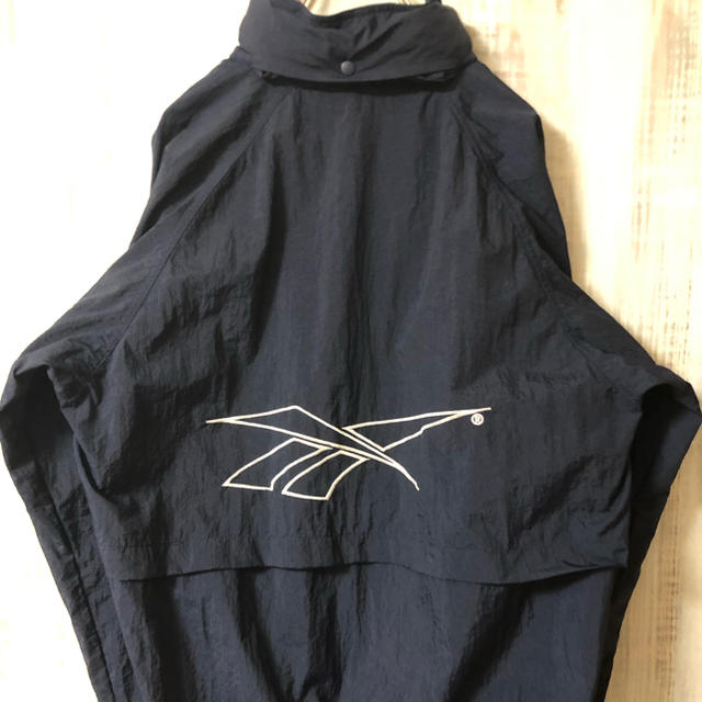 Reebok(リーボック)の希少90s  リーボックナイロンジャケット刺繍ロゴ メンズのジャケット/アウター(ナイロンジャケット)の商品写真
