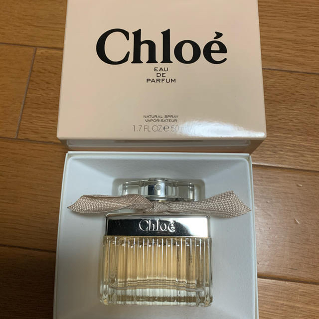 Chloe(クロエ)のクロエ 香水 50ml コスメ/美容の香水(香水(女性用))の商品写真