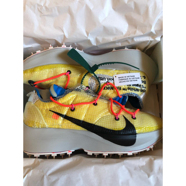 OFF-WHITE(オフホワイト)のOFF-WHITE Nike WS Vapor Street Yellow メンズの靴/シューズ(スニーカー)の商品写真