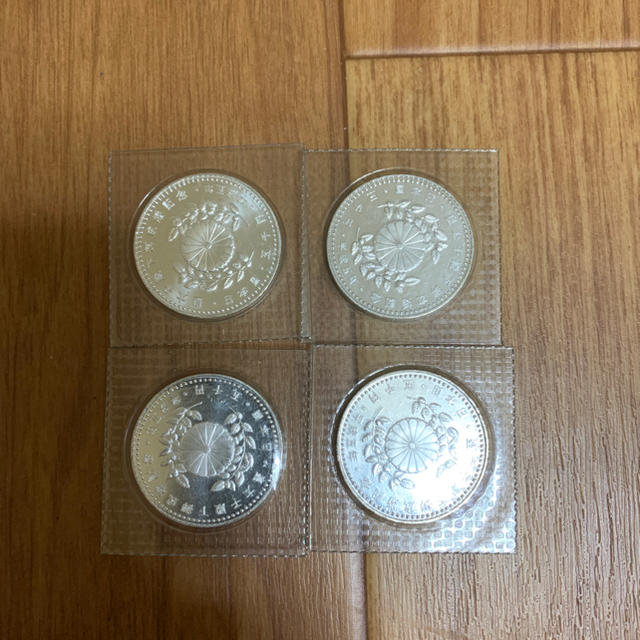 5千円銀貨　4枚