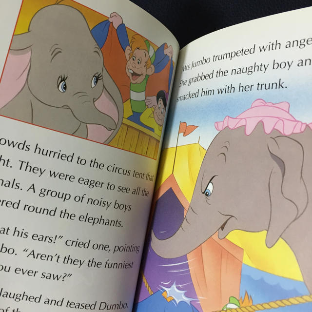 Disney(ディズニー)の洋書 Disney DUMBO 絵本 エンタメ/ホビーの本(洋書)の商品写真