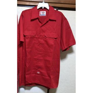 ディッキーズ(Dickies)の【値下げしました】DICKIES　赤　XL(シャツ)