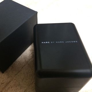 マークバイマークジェイコブス(MARC BY MARC JACOBS)のMARC BY MARC時計入れ（送料別(腕時計)