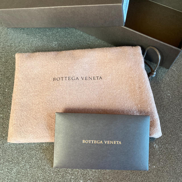 Bottega Veneta(ボッテガヴェネタ)のボッテガヴェネタ　パスポートカバー メンズのファッション小物(折り財布)の商品写真