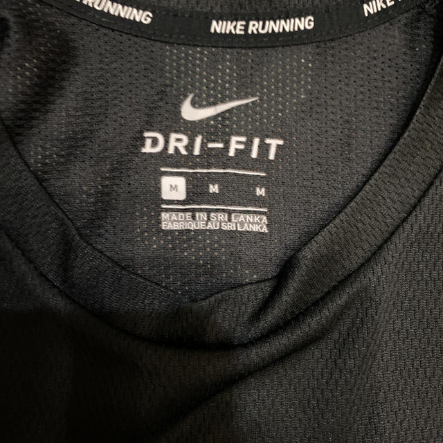 NIKE(ナイキ)のキティさま専用ページ（ナイキ ドライフィットTシャツ） レディースのトップス(Tシャツ(半袖/袖なし))の商品写真