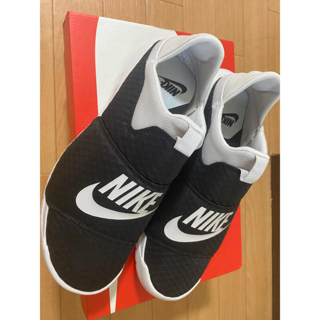 NIKE(ナイキ)のNIKE BENASSI SLP メンズの靴/シューズ(スリッポン/モカシン)の商品写真