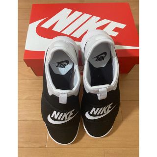 ナイキ(NIKE)のNIKE BENASSI SLP(スリッポン/モカシン)