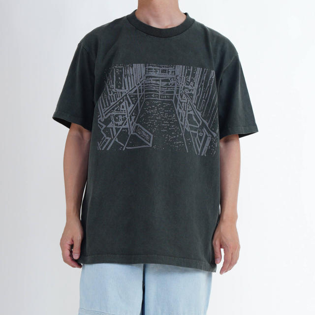 BEAMS(ビームス)のC.E OVERDYE LITTLE HALL TEE L メンズのトップス(Tシャツ/カットソー(半袖/袖なし))の商品写真