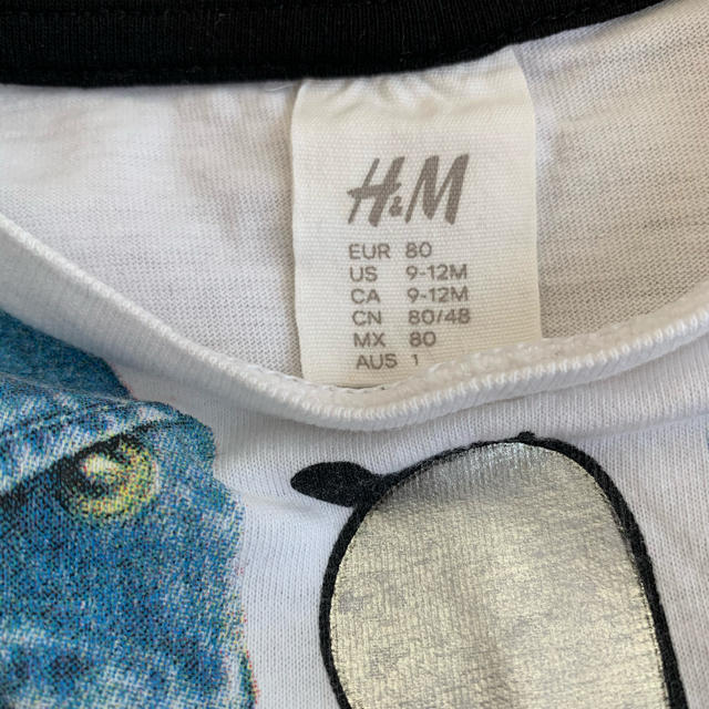 H&M(エイチアンドエム)のH&M  プリントＴシャツ　2枚セット　80 キッズ/ベビー/マタニティのベビー服(~85cm)(Ｔシャツ)の商品写真