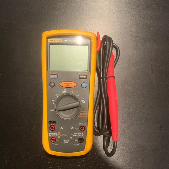 FLUKE 絶縁マルチメーター　1577