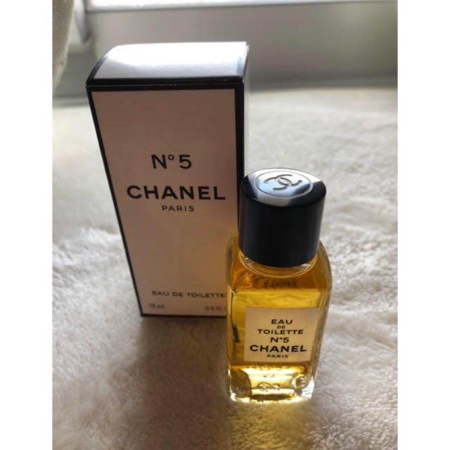 CHANEL(シャネル)のペコ様専用 CHANEL  EAU DE TOILETTE 19ml コスメ/美容の香水(香水(女性用))の商品写真