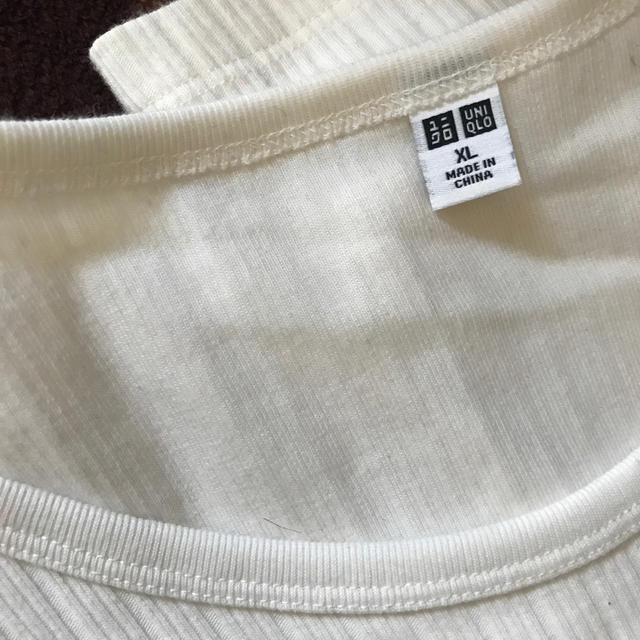 UNIQLO(ユニクロ)のUNIQLO リブラウンドネックT☆ＸＬsize レディースのトップス(Tシャツ(長袖/七分))の商品写真