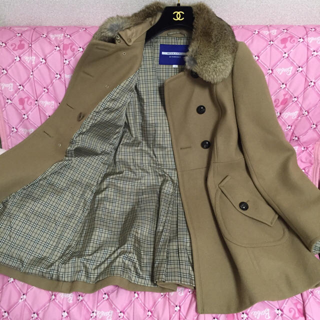 BURBERRY(バーバリー)のバーバリーブルーレーベル♡ファーコート レディースのジャケット/アウター(ピーコート)の商品写真