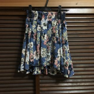 ココディール(COCO DEAL)のココディール 花柄スカート(ひざ丈スカート)