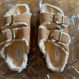 アグ(UGG)のミーヤん様専用NEI ファー・革サンダル(スリッポン/モカシン)