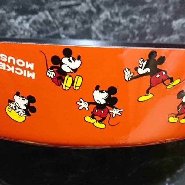 Disney(ディズニー)のミッキーマウス フライパン 26cm 新品 インテリア/住まい/日用品のキッチン/食器(鍋/フライパン)の商品写真