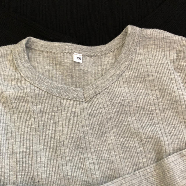 薄手カットソー 120センチ キッズ/ベビー/マタニティのキッズ服男の子用(90cm~)(Tシャツ/カットソー)の商品写真