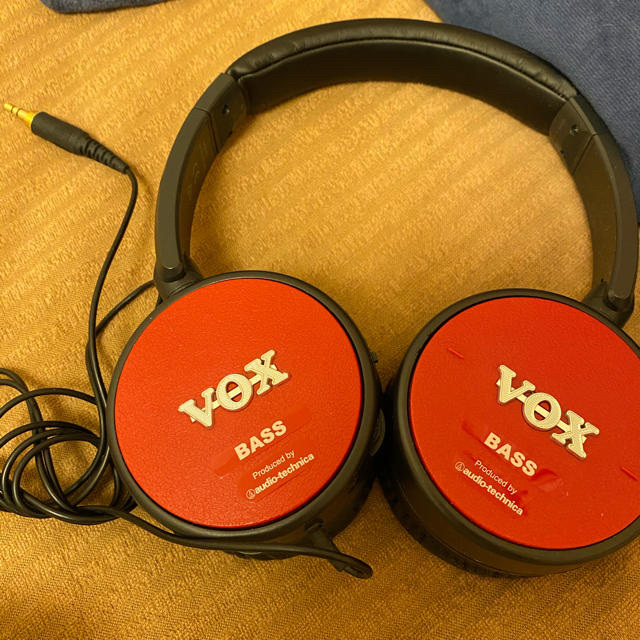 VOX(ヴォックス)の【専用出品】VOX ヘッドフォン スマホ/家電/カメラのオーディオ機器(ヘッドフォン/イヤフォン)の商品写真