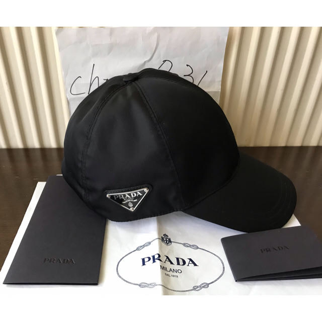 PRADA(プラダ)の【美品 希少XL】Prada ナイロン ベースボールキャップ メンズの帽子(キャップ)の商品写真
