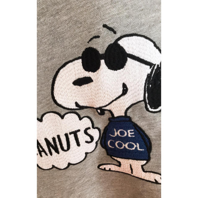 PEANUTS(ピーナッツ)のPEANUTS スヌーピー　トレーナー★ レディースのトップス(トレーナー/スウェット)の商品写真