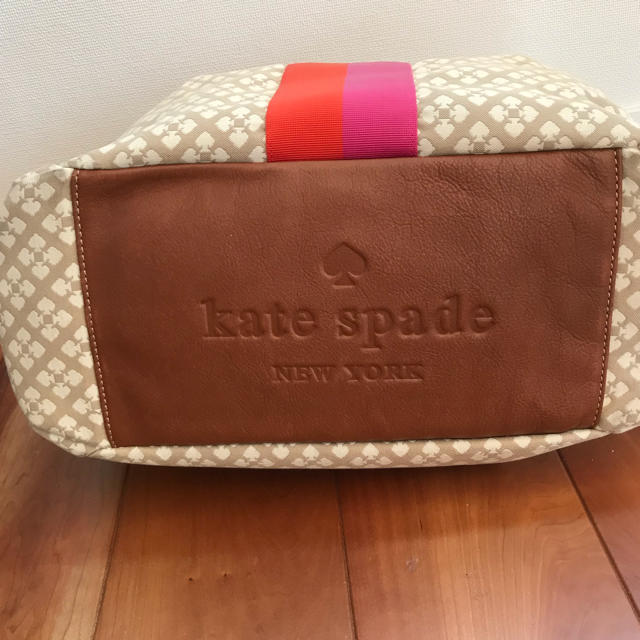 kate spade new york(ケイトスペードニューヨーク)の専用！ケイトスペード マザーズバッグ Kate Spade キッズ/ベビー/マタニティのマタニティ(マザーズバッグ)の商品写真