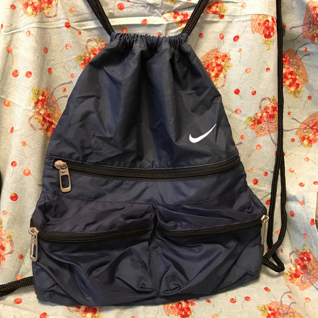 NIKE(ナイキ)のナイキ　ナップサック メンズのバッグ(バッグパック/リュック)の商品写真