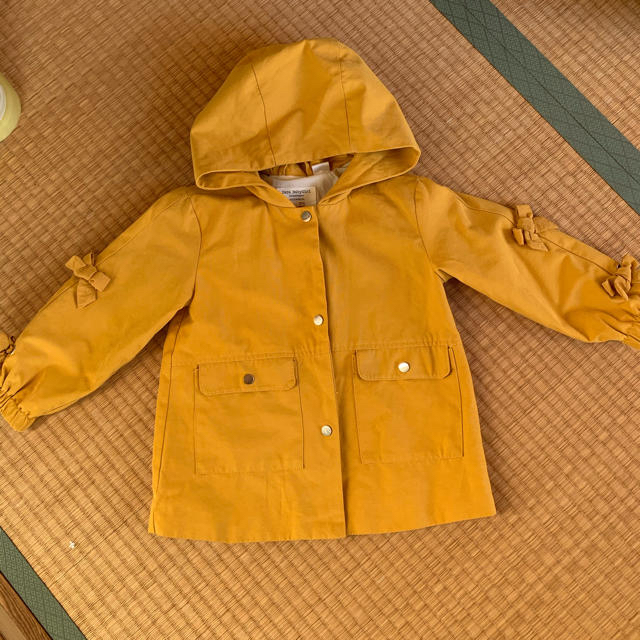 ZARA KIDS(ザラキッズ)のZARAキッズコート キッズ/ベビー/マタニティのキッズ服女の子用(90cm~)(コート)の商品写真