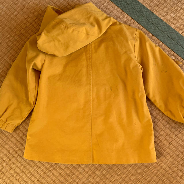 ZARA KIDS(ザラキッズ)のZARAキッズコート キッズ/ベビー/マタニティのキッズ服女の子用(90cm~)(コート)の商品写真