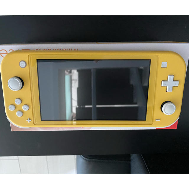 Nintendo Switch Lite イエロー　ニンテンドースイッチライト