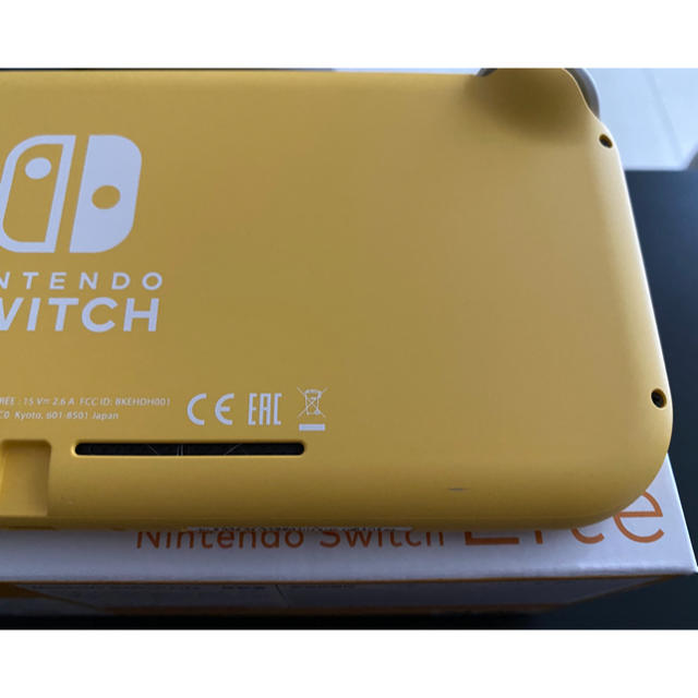 Nintendo Switch(ニンテンドースイッチ)のNintendo Switch Lite イエロー　ニンテンドースイッチライト エンタメ/ホビーのゲームソフト/ゲーム機本体(家庭用ゲーム機本体)の商品写真