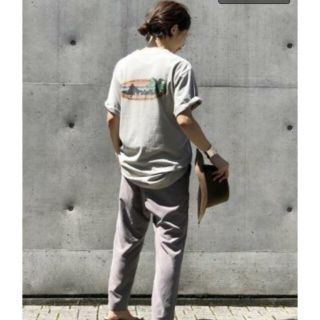 ドゥーズィエムクラス(DEUXIEME CLASSE)の最終お値下げ☆ドゥーズィエムクラス ☆バックプリントTシャツ☆美品(Tシャツ(半袖/袖なし))