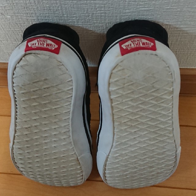 VANS(ヴァンズ)のVANS   17㎝ キッズ/ベビー/マタニティのキッズ靴/シューズ(15cm~)(スリッポン)の商品写真