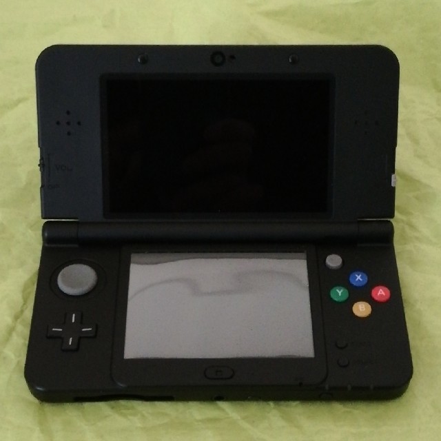 美品！newニンテンドー3ds ブラック携帯用ゲーム機本体